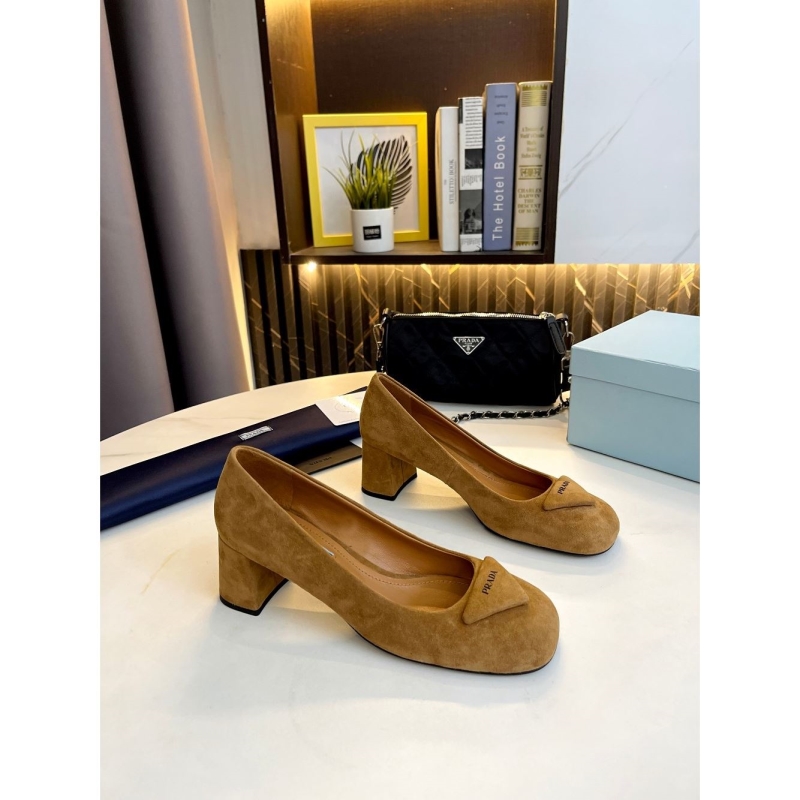 Pra*a high heels